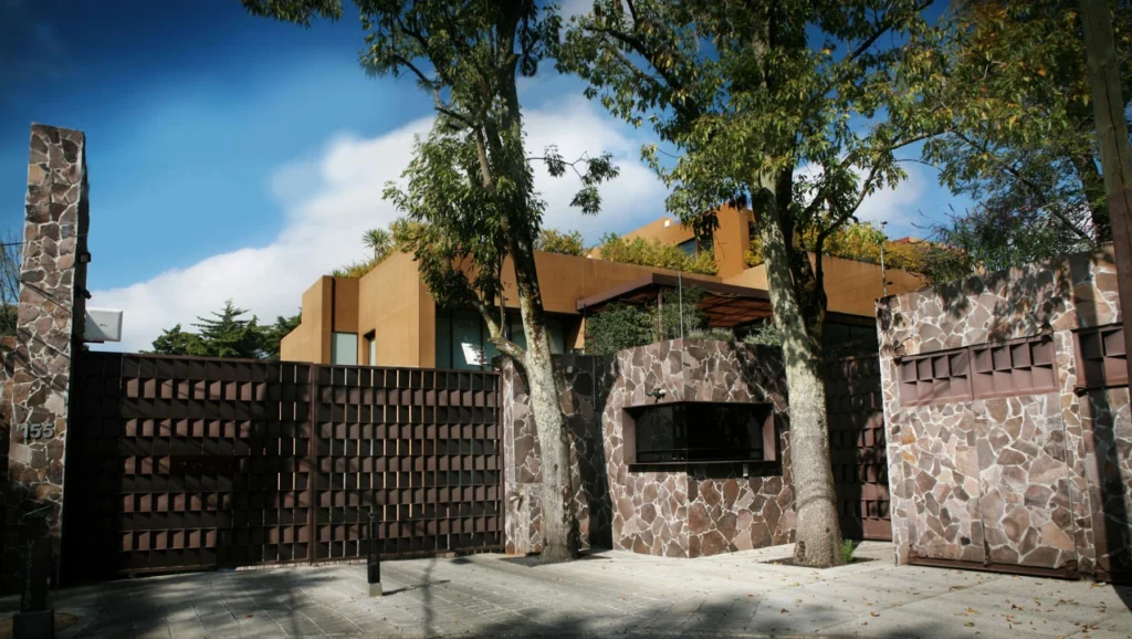 Entrada principal del conjunto Reserva Vista Hermosa